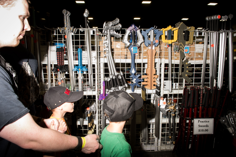 A vendor stand at PrepperCon in Sandy, Utah. Photo: Russel Daniels for Gizmodo